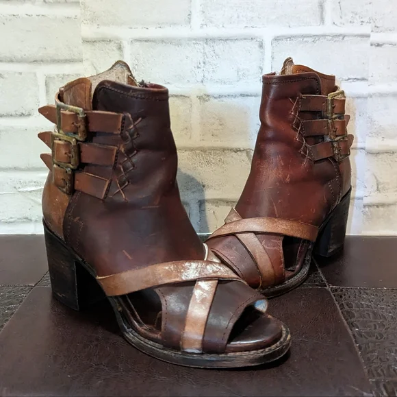 FreeBird RARE Peru Leather Ankle Bootie size 6 - Picture 6 of 15